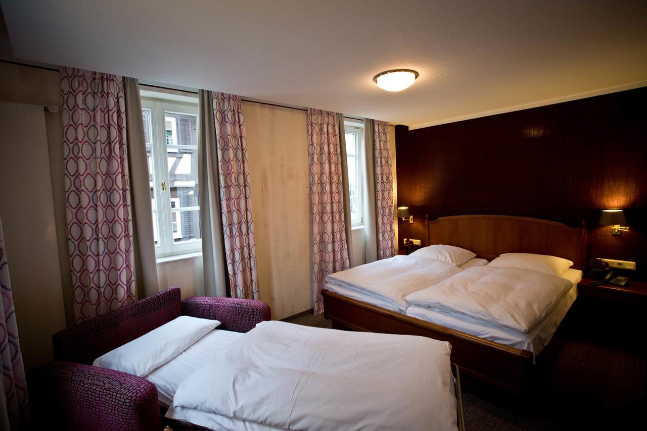 Hotel Karpfen إبرباخ المظهر الخارجي الصورة