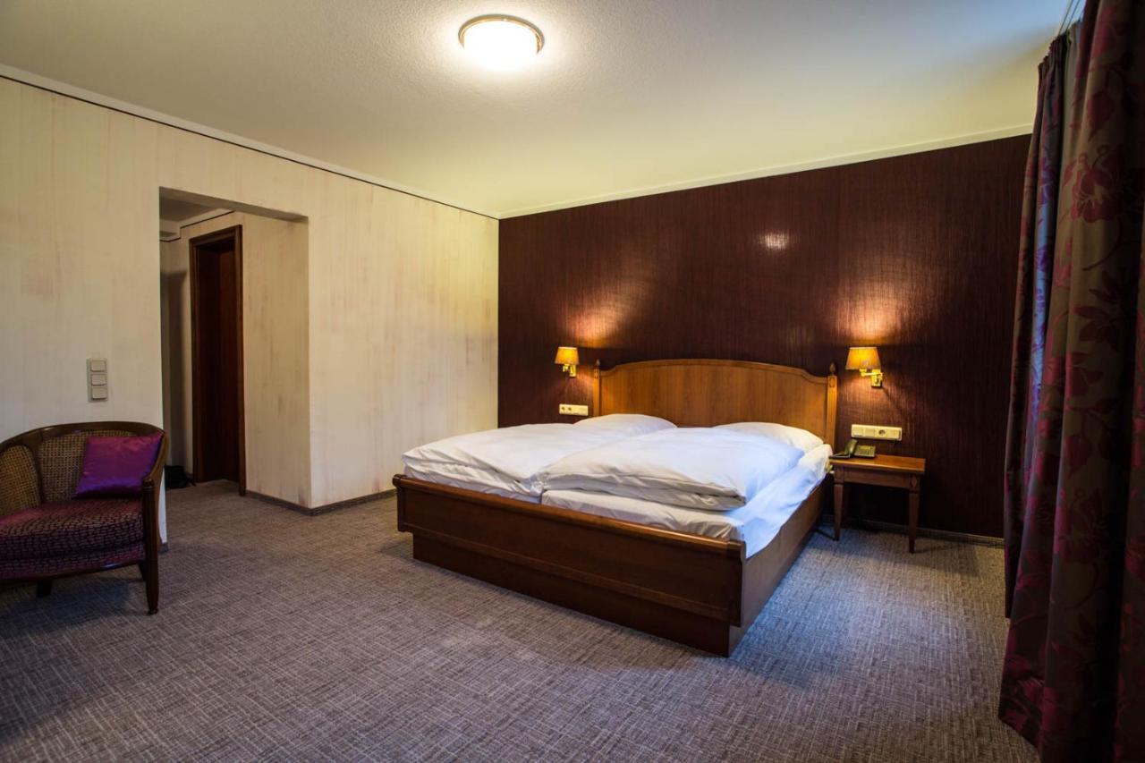 Hotel Karpfen إبرباخ المظهر الخارجي الصورة