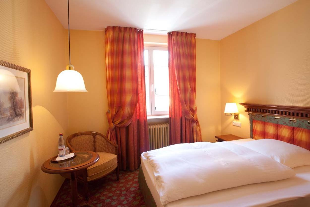 Hotel Karpfen إبرباخ المظهر الخارجي الصورة